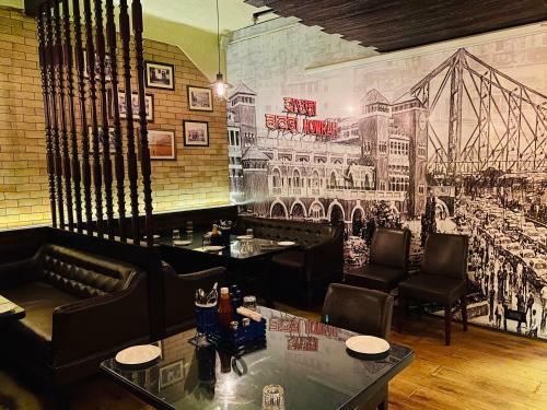 Hotel Saluja Residency New Amber Bar & Restraurant