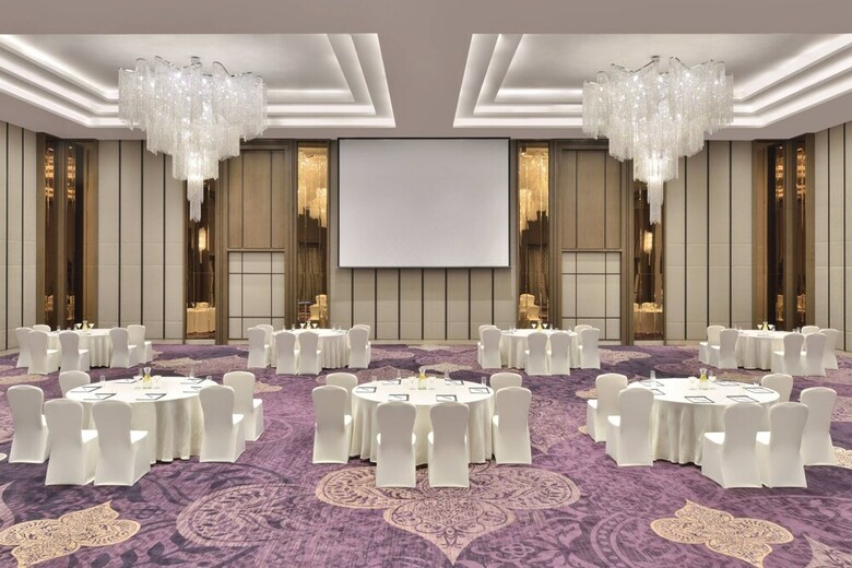 Hotel Courtyard By Marriott Siliguri