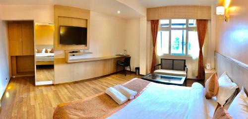 Hostal Orange Homestay