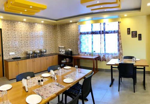 Hostal Orange Homestay