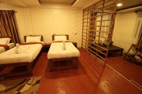 Mid Pine Home Stay