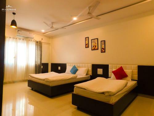 Hotel Neem Tree