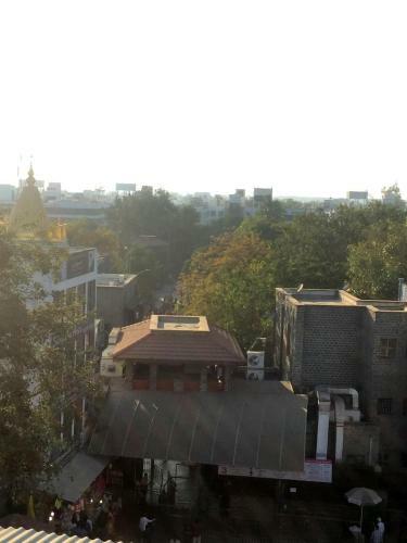Sairatna Hotel