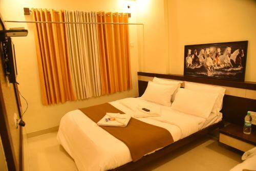 Hostal Hotel Sai Namo Palace