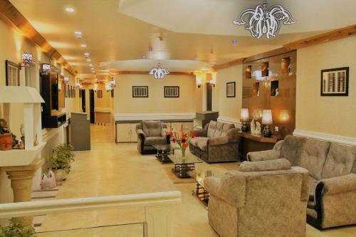 Hotel Gateway Shillong