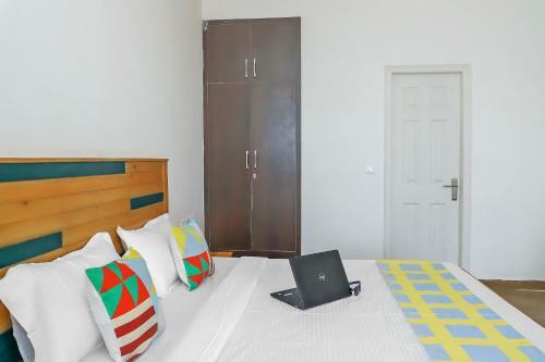 Apartamentos Elegant 2bhk Home, Bharari