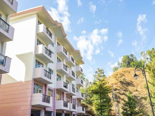 Apartamentos Elegant 2bhk Home, Bharari