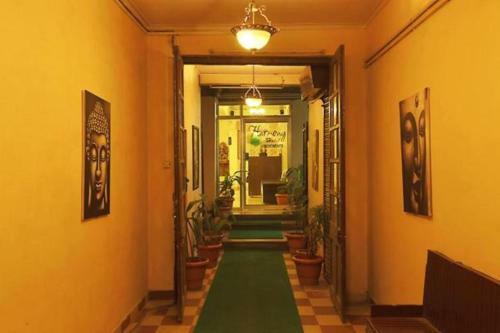 Hotel Harmony Purple Mall Road