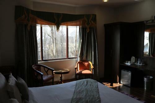 Hotel Mannat Resorts