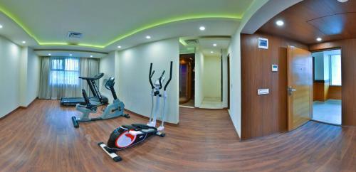 Hotel Regenta Central Point Srinagar