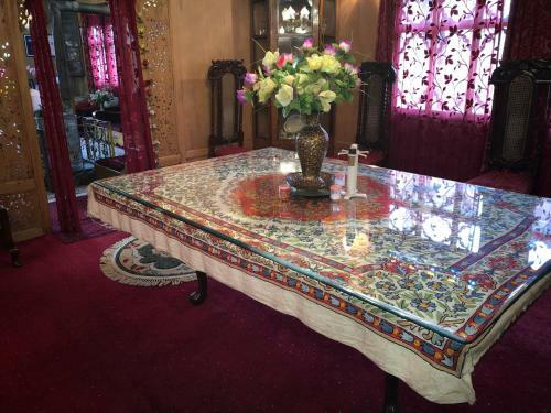 Bed & Breakfast Houseboat Lake Thao