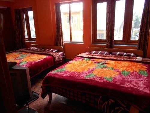 Hostal Kamran Guest House
