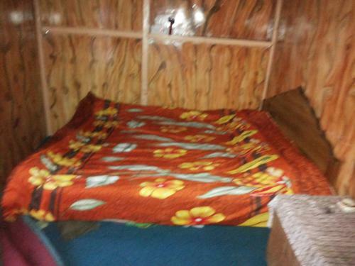 New Shamus Maqbool Group Of Houseboat