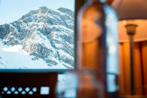 Berghotel Tr�bsee