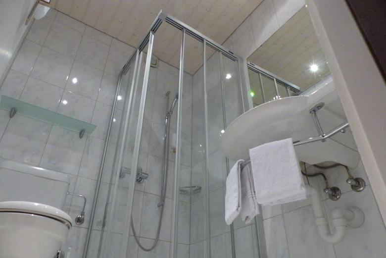 Hotel Crystal