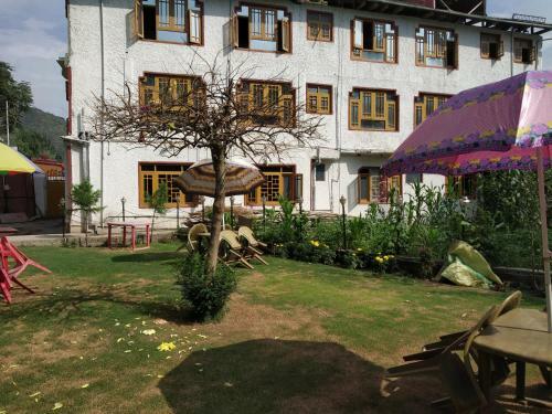 Hostal Valley Holidays
