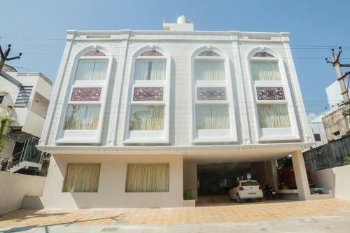 Hotel Atlanta Park Chennai