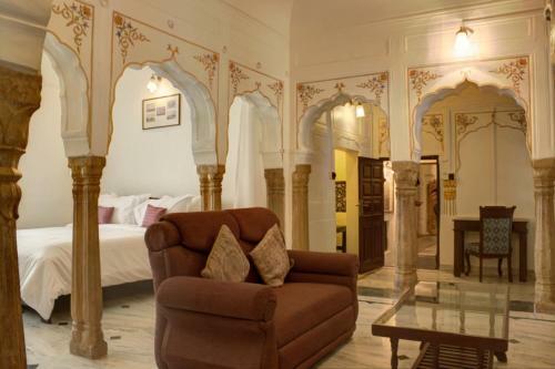 Hotel Amritara Surajgarh Fort