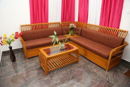 Hotel Wayanad Hilltop Holiday Home