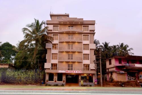 Lodge Shesha Kuteera