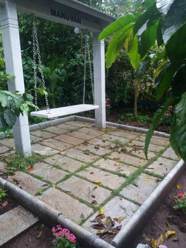 Manuvan Homestay