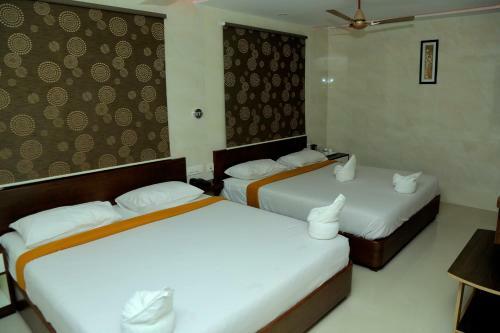 Hotel Sri Maharaja Residency