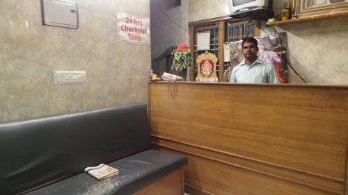 Hotel Sri Sai Krishna Residency
