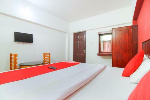 Hotel Oyo 15479 Vista Suites Kalatty