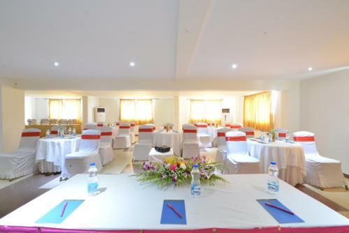 Srm Hotel