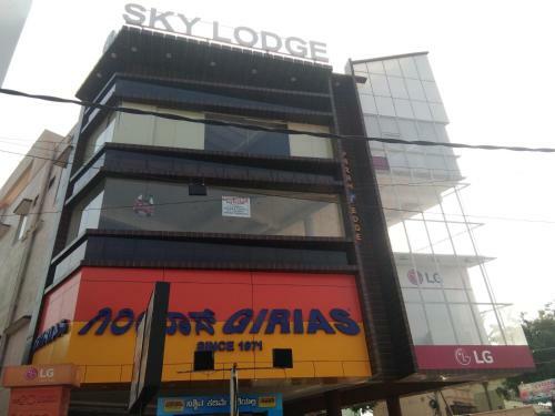 Sky Lodge