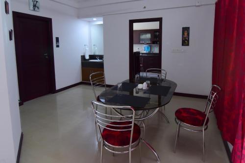 Apartamento Select Rooms Kazhakoottam