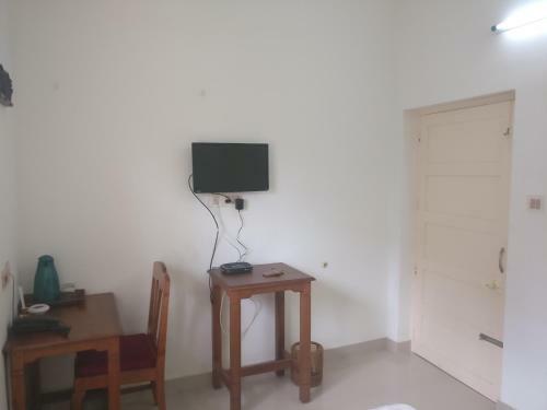 Hotel Safire Residency