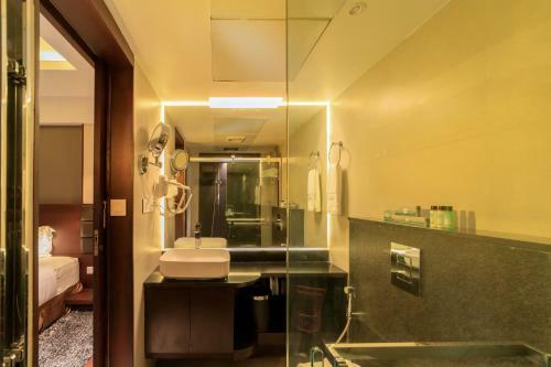 Hotel Ambara Suites