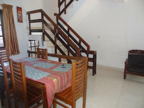 Hostal Montecello