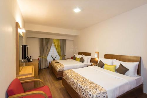 Hotel Meadows Residency