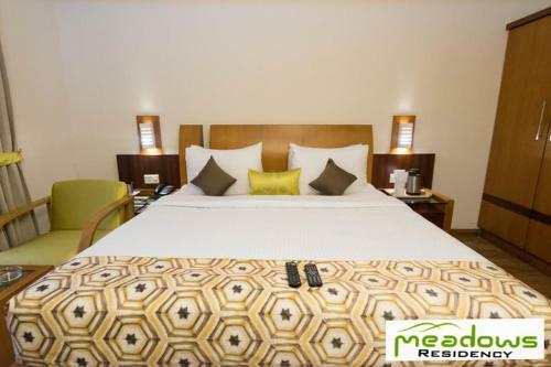Hotel Meadows Residency