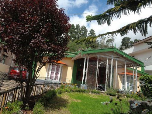 Villa Ooty Castle Bungalow