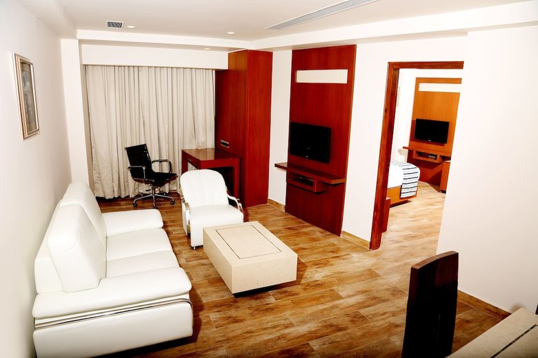 Hotel The Ocean Pearl, Udupi