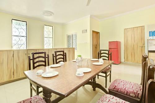 Graceful 3bhk Apartment In Udaipur