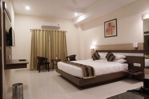 Hotel Admire Inn