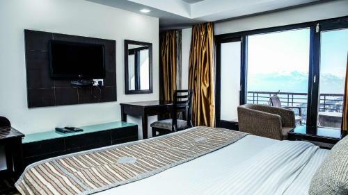 Hotel Patnitop Heights
