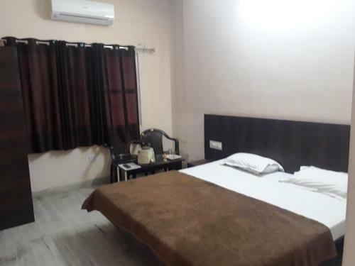 Hotel Laxmi Mahal