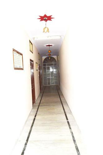 Hotel Laxmi Mahal