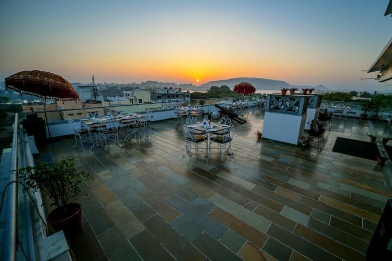 Hotel The Ramvilas