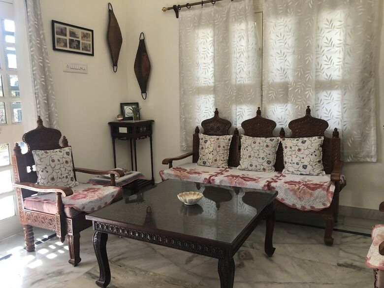 Bed & Breakfast Jai Villa Homestay