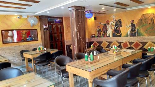 Albergue Om Shanthi Paying Guest House