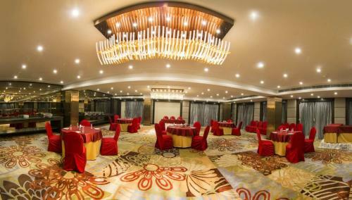 Hotel The India Benares