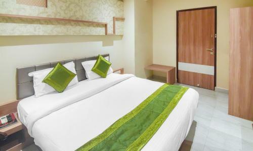 Saffron Hotel