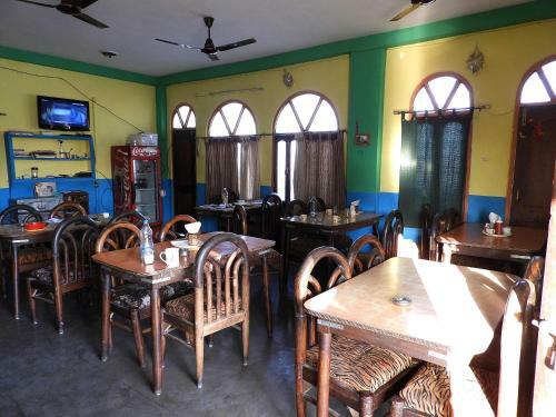 Hostal Sandhya Guest House