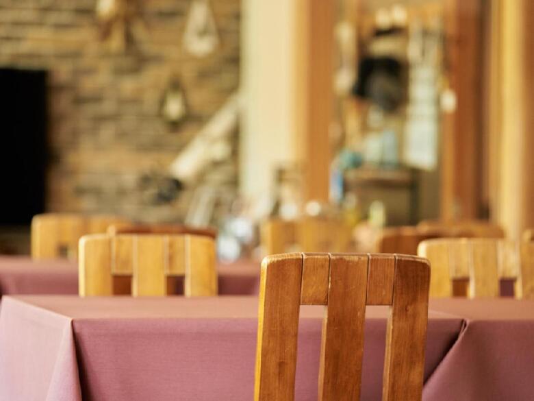 Bed & Breakfast Penshion Asanebou